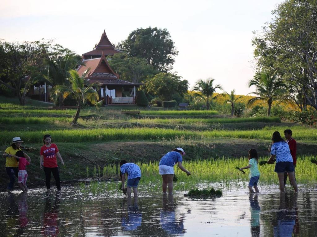 Baan Souchada Resort & Spa Sara Buri Eksteriør billede