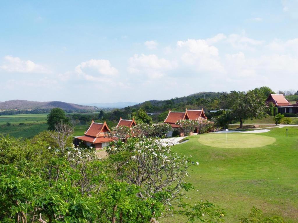 Baan Souchada Resort & Spa Sara Buri Eksteriør billede